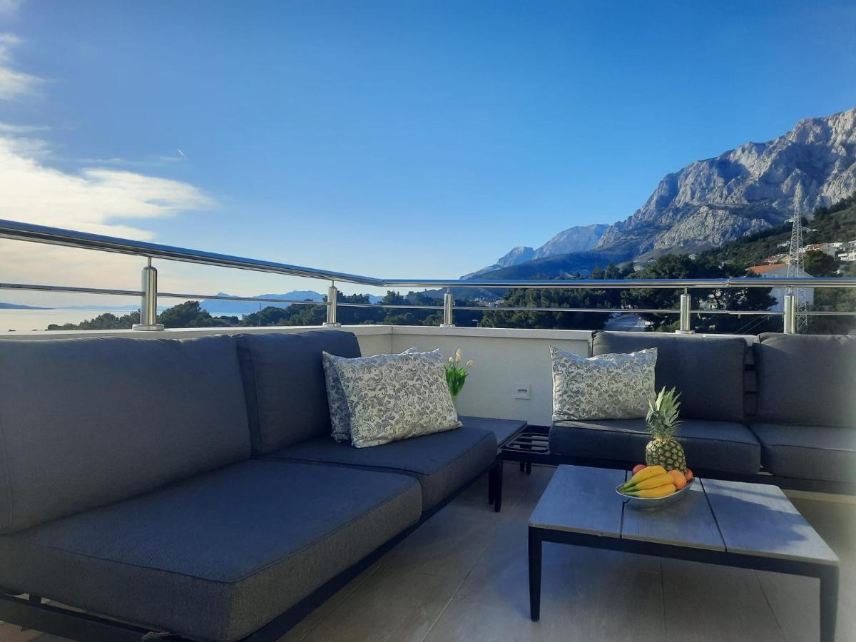 Apartment Anny De Luxe With Sea View Makarska Exteriör bild